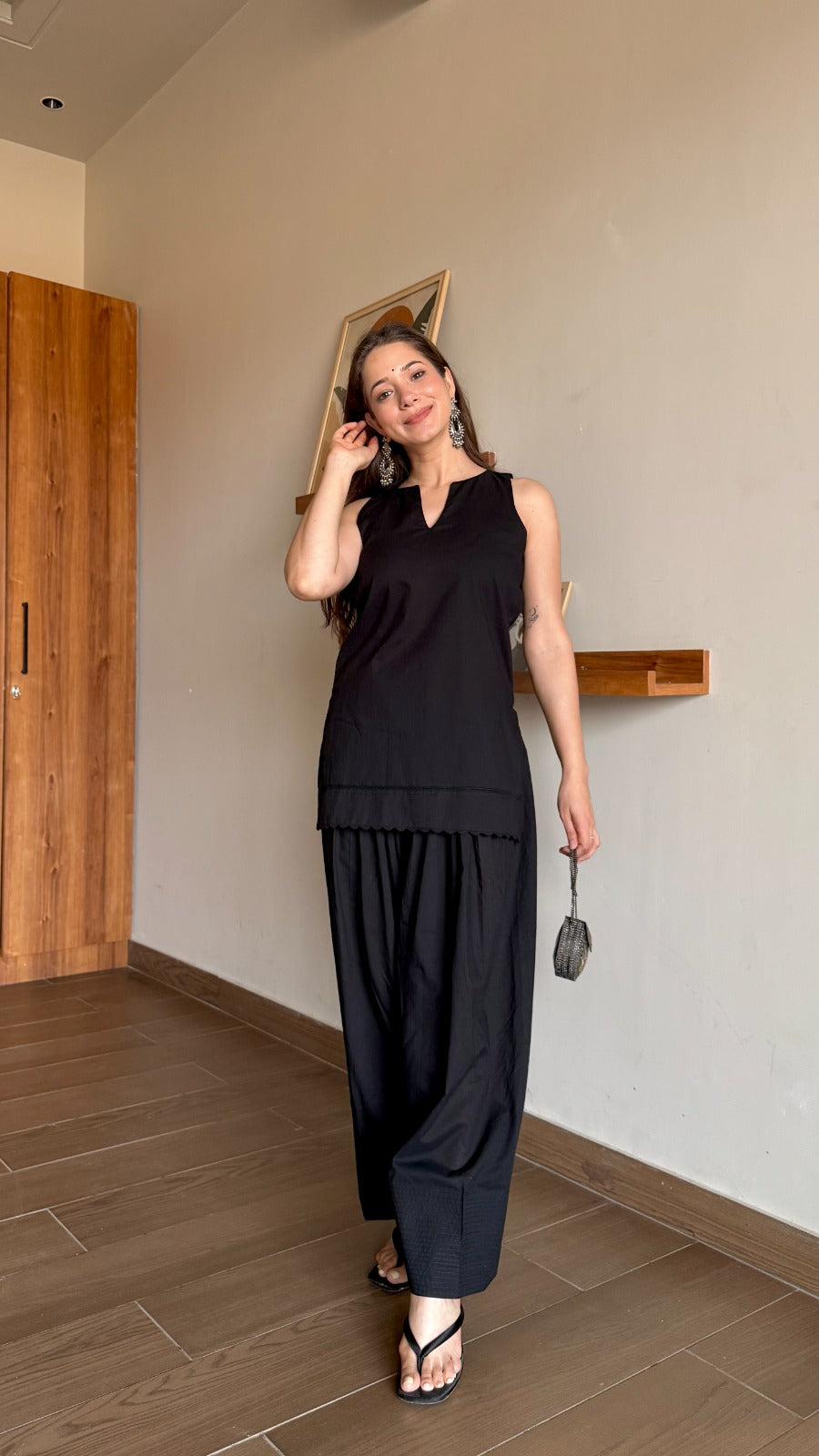 Solid Sleeveless Kurta with Salwar