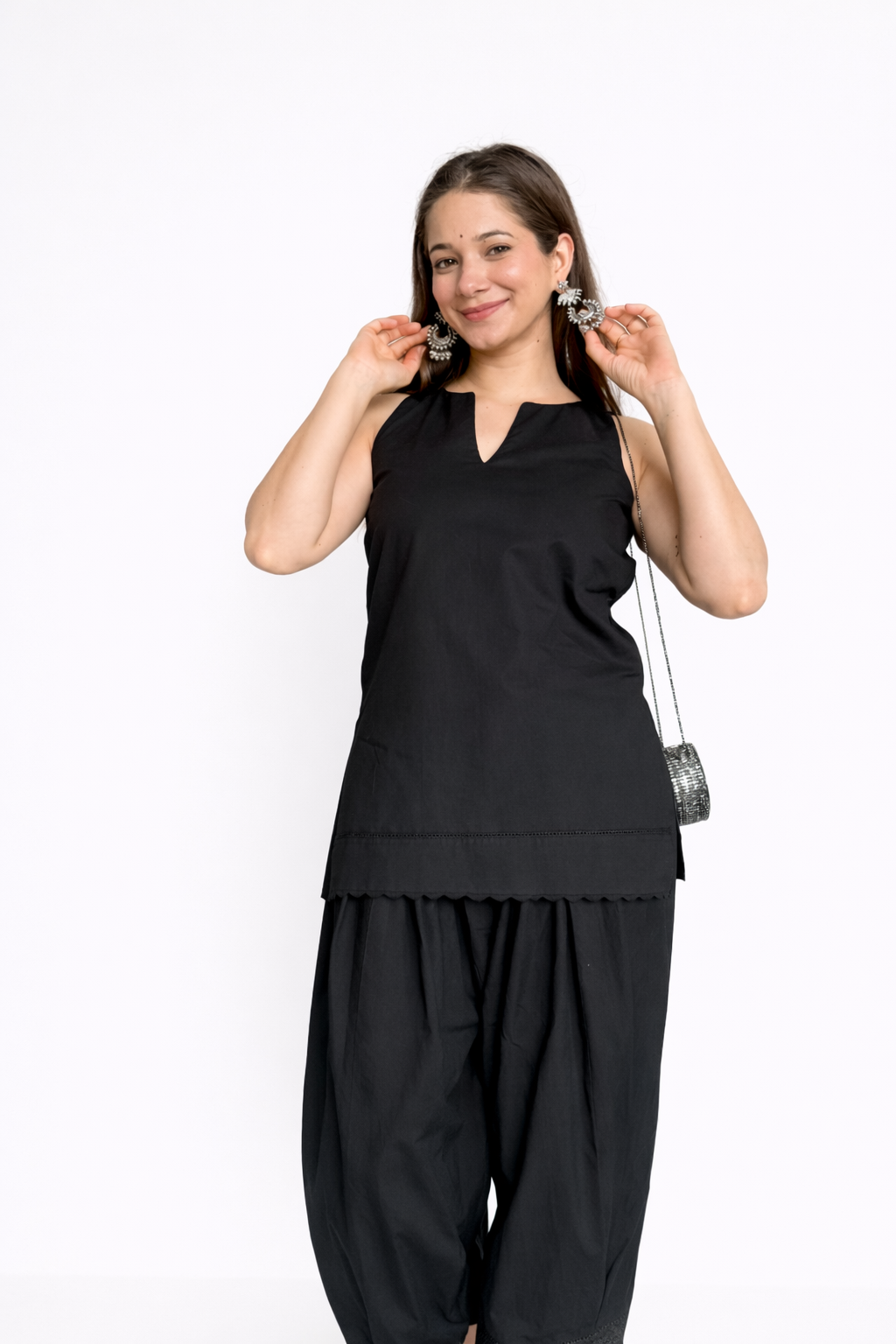 Solid Sleeveless Kurta with Salwar