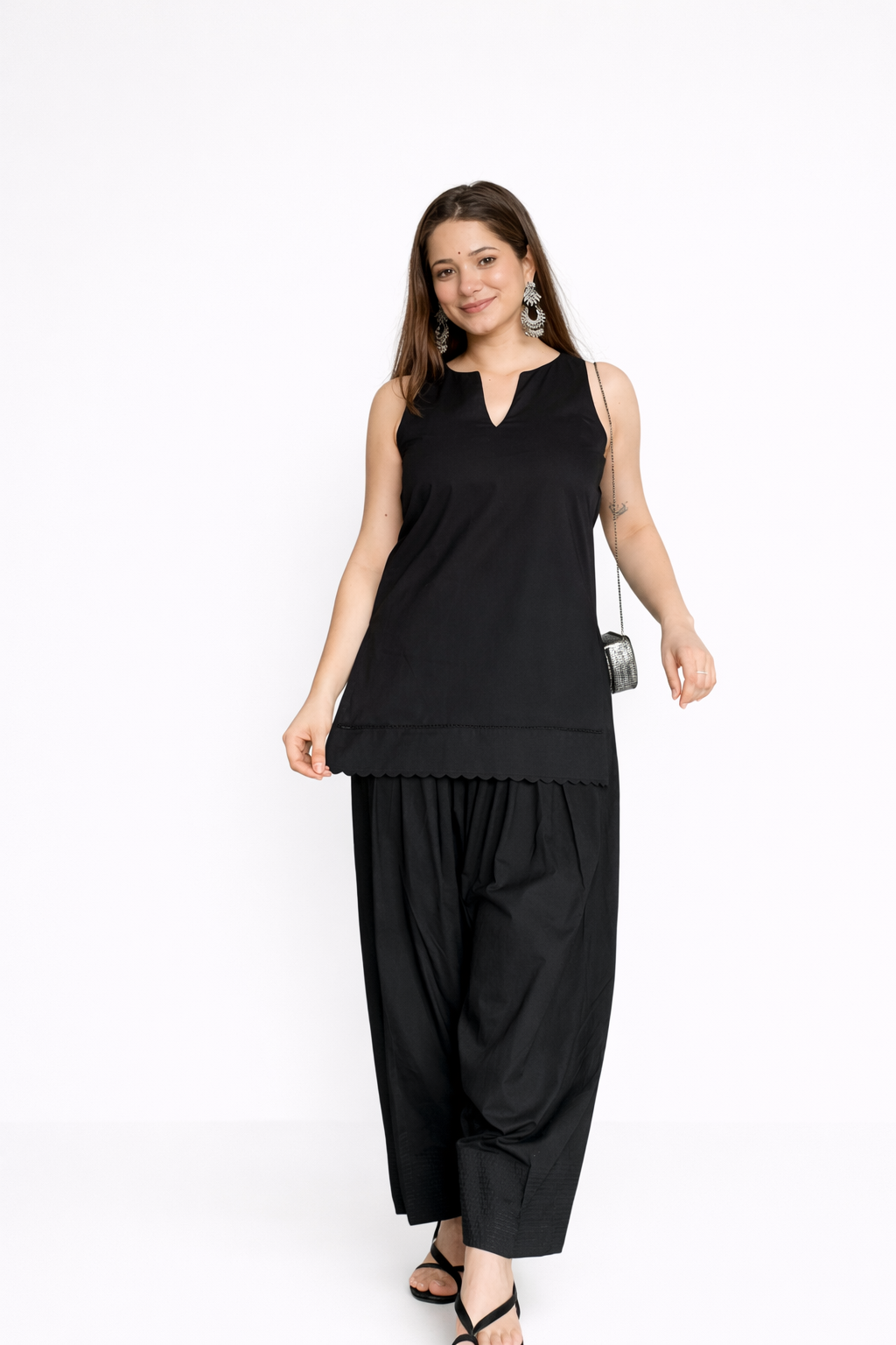 Solid Sleeveless Kurta with Salwar